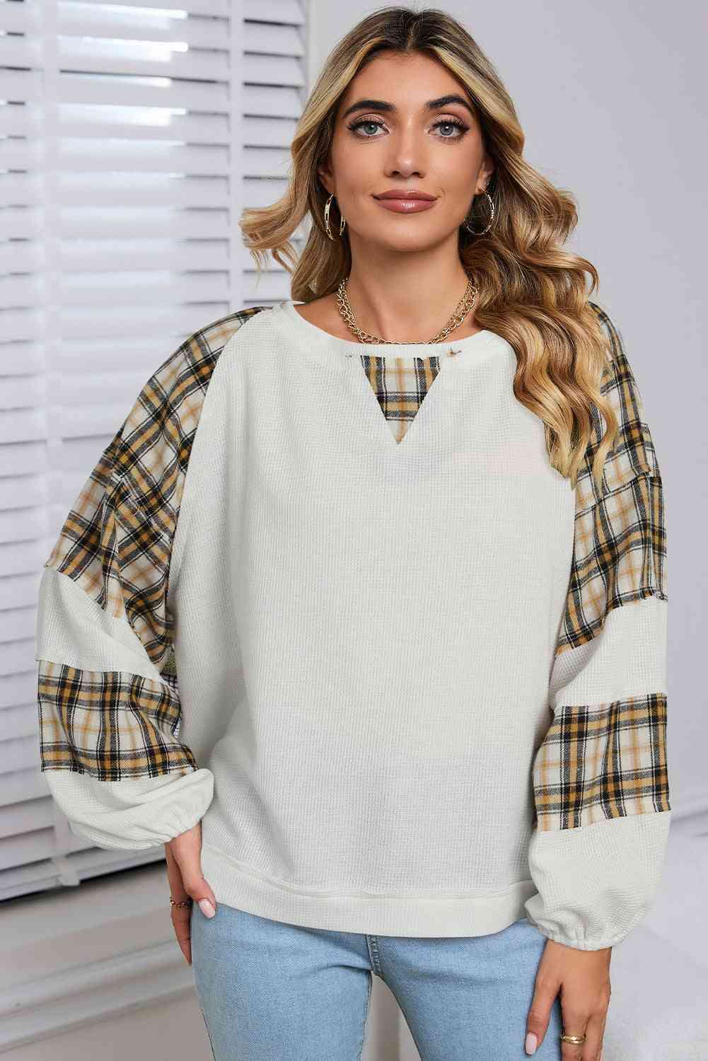 Printed Round Neck Long Sleeve Sweatshirt